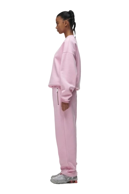 CREWNECK BABY PINK(Crew Neck Pink) -Simple Daily Wear Store 0035 6PM ECOM 6PM plus Look 42 1959