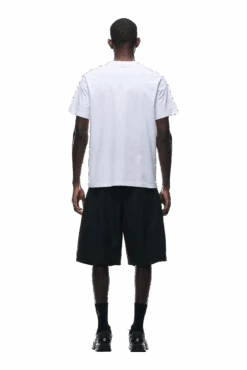 BUBBLE LOGO T-SHIRT WHITE(Bubble Logo T Shirt White) -Simple Daily Wear Store 0165 2406 6PM ECOM COLLECTION 2 LOOK 06 12132 min