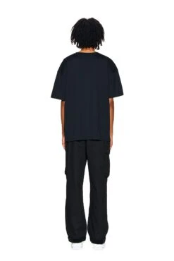 LOVE HURTS T-SHIRT BLACK(Love Hurts T Shirt Black) 11 LOVE HURTS T-SHIRT BLACK(Love Hurts T Shirt Black) -Simple Daily Wear Store 07102020 6PM LOVEHURTS 02Look 117