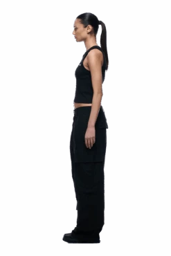 ZIP-OFF CARGO BLACK(Zip Off Cargo Black) 21 ZIP-OFF CARGO BLACK(Zip Off Cargo Black) -Simple Daily Wear Store 1337x2005 6PM Spring 0022 250310 6PM ECOM LOOK 22 1420 min