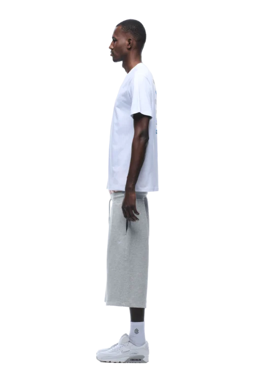 MULTI LOGO TEE WHITE(Multi Logo Tee White) -Simple Daily Wear Store 1337x2005 6PM 0031 2500610 6PM ECOM LOOK 35 1259 min