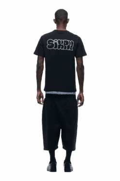REFLECTIVE LOGO TEE BLACK(Reflective Logo Tee Black) -Simple Daily Wear Store 1337x2005 6PM 0075 2500610 6PM ECOM LOOK 28 0974 min