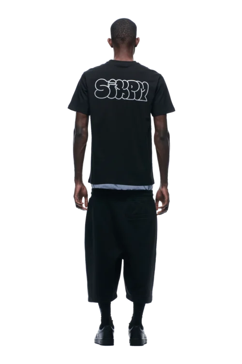 REFLECTIVE LOGO TEE BLACK(Reflective Logo Tee Black) 10 REFLECTIVE LOGO TEE BLACK(Reflective Logo Tee Black) -Simple Daily Wear Store 1337x2005 6PM 0075 2500610 6PM ECOM LOOK 28 0974 min