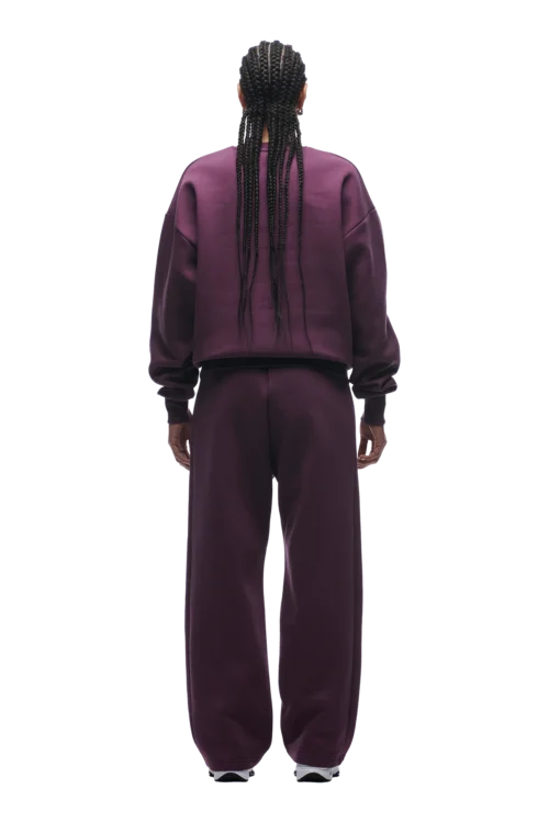 CREWNECK PLUM(Crewneck Plum) 13 CREWNECK PLUM(Crewneck Plum) -Simple Daily Wear Store 1337x2005 6PM 0108 250520 6PM ECOM LOOK 34 1712