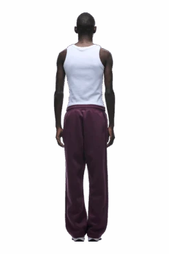 OPEN LEG JOGGER PLUM(Open Leg Jogger Plum) 10 OPEN LEG JOGGER PLUM(Open Leg Jogger Plum) -Simple Daily Wear Store 1337x2005 6PM 0126 250519 6PM ECOM LOOK 31 1647