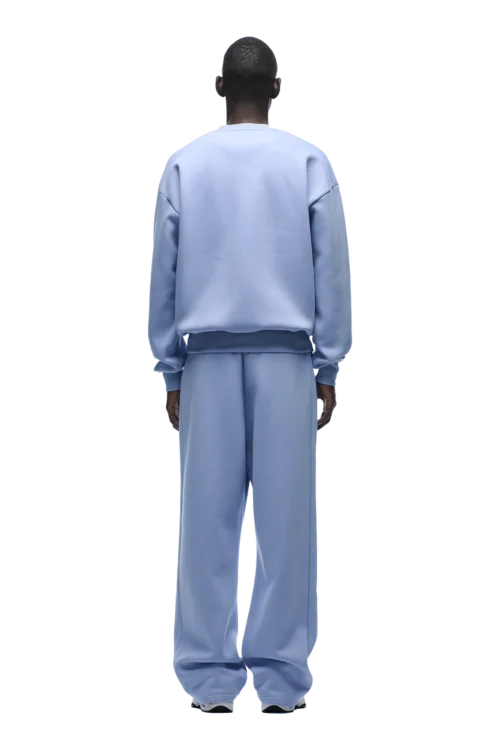 CREWNECK SOFT VIOLET(Crewneck Soft Violet) 10 CREWNECK SOFT VIOLET(Crewneck Soft Violet) -Simple Daily Wear Store 1337x2005 6PM 0183 250519 6PM ECOM LOOK 22 0991