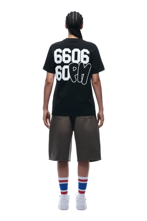 660660 TEE BLACK(660660 Tee Black) -Simple Daily Wear Store 1337x2005 6PM 0189 2500610 6PM ECOM LOOK 7 0366