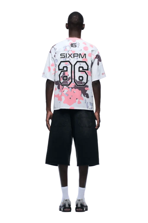 CAMO JERSEY FLAMINGO(Camo Jersey Flamingo) -Simple Daily Wear Store 1337x2005 px 6PM 0021 250630 6PM ECOM LOOK 06 1720 min