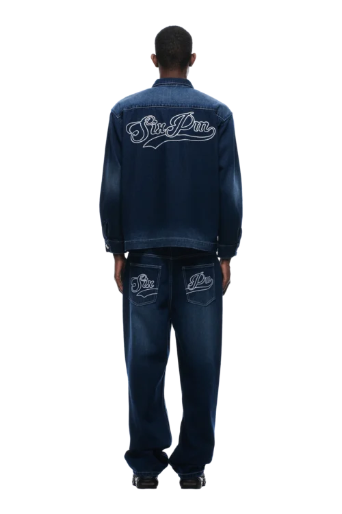 SCRIPT LOGO DENIM JACKET DARK BLUE(Script Logo Denim Jacket Dark Blue) 11 SCRIPT LOGO DENIM JACKET DARK BLUE(Script Logo Denim Jacket Dark Blue) -Simple Daily Wear Store 2005x1337 0051 240425 6PM ECOM LOOK 8 0580 min