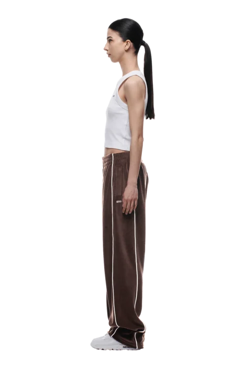 VELOURS TRACK PANT CHOCOLATE BROWN(Velours Track Pant Chocolate Brown) 10 VELOURS TRACK PANT CHOCOLATE BROWN(Velours Track Pant Chocolate Brown) -Simple Daily Wear Store 2005x1337 0098 240425 6PM ECOM LOOK 1 0148 min