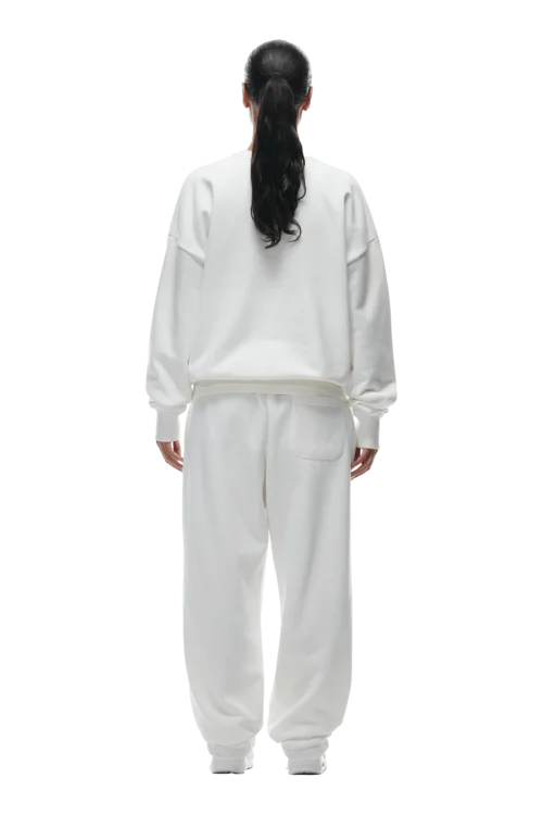 CREWNECK COCONUT WHITE(Crewneck Coconut White) -Simple Daily Wear Store 2406 6PM ECOM LOOK 32 2278 min