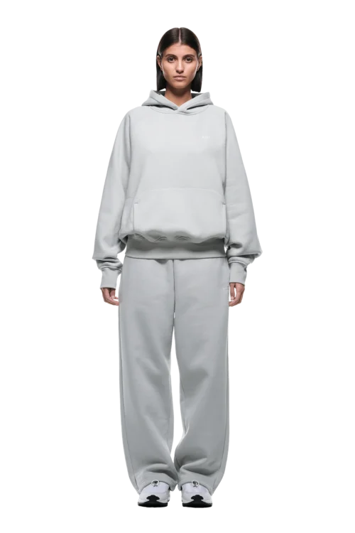 HOODIE SMOKE GREY(Hoodie Smoke Grey) -Simple Daily Wear Store 2500x1337 6pm 0068 241004 6PM Ecom Look 27 1723 min