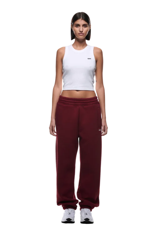 CUFF JOGGER WINE RED(Cuff Jogger Wine Red) -Simple Daily Wear Store 2500x1337 6pm 0080 241004 6PM Ecom Look 25 1484 min