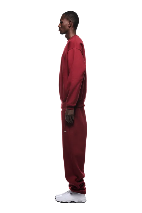 CREWNECK WINE RED(Crewneck Wine Red) -Simple Daily Wear Store 2500x1337 6pm 0088 241004 6PM Ecom Look 24 1428 min