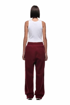 OPEN LEG JOGGER WINE RED(Open Leg Jogger Wine Red) -Simple Daily Wear Store 2500x1337 6pm 0090 241004 6PM Ecom Look 23 1545 min