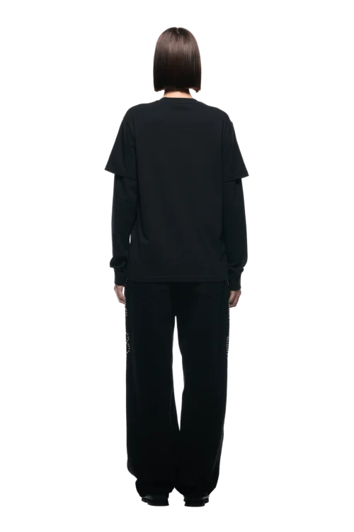 LAYERED LONGSLEEVE BLACK(Layered Longsleeve Black) 13 LAYERED LONGSLEEVE BLACK(Layered Longsleeve Black) -Simple Daily Wear Store 2500x1337 6pm 0150 241004 6PM Ecom Look 13 1147 min
