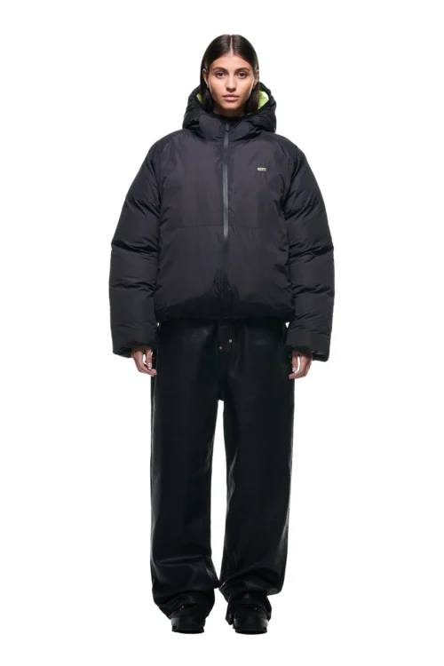 REVERSIBLE PUFFER JACKET BLACK(Reversible Puffer Jacket Black) -Simple Daily Wear Store 2500x1337 6pm 0228 241004 6PM Ecom Look 01 0457 0b00099b 2cfe 4ea3 a3d2 fd1a89bac93f