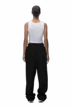 OPEN LEG JOGGER BLACK(Open Leg Jogger Black) -Simple Daily Wear Store 2673x4009 6PM 0033 22230330 6PM NOS23 Look 54 1009 min