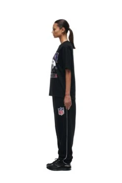 NFL VS 6PM T-SHIRT BLACK(Nfl Vs 6pm T Shirt Black) -Simple Daily Wear Store 2673x4009px 6pm NFL ECOM 0062 20231024 6PM NFL ECOM LOOK 12 826