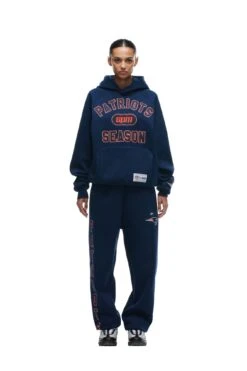 PATRIOTS SEASON HOODIE(Patriots Season Hoodie) -Simple Daily Wear Store 2673x4009px 6pm NFL ECOM 0129 20231024 6PM NFL ECOM LOOK 02 140