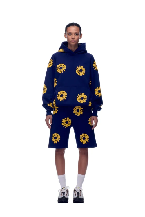FLOWER HOODIE NAVY(Hoodie Aop Navy) -Simple Daily Wear Store 2673x4009px 6pm V2 0001s 0109 20230530 6PM ECOM Look 02 0134