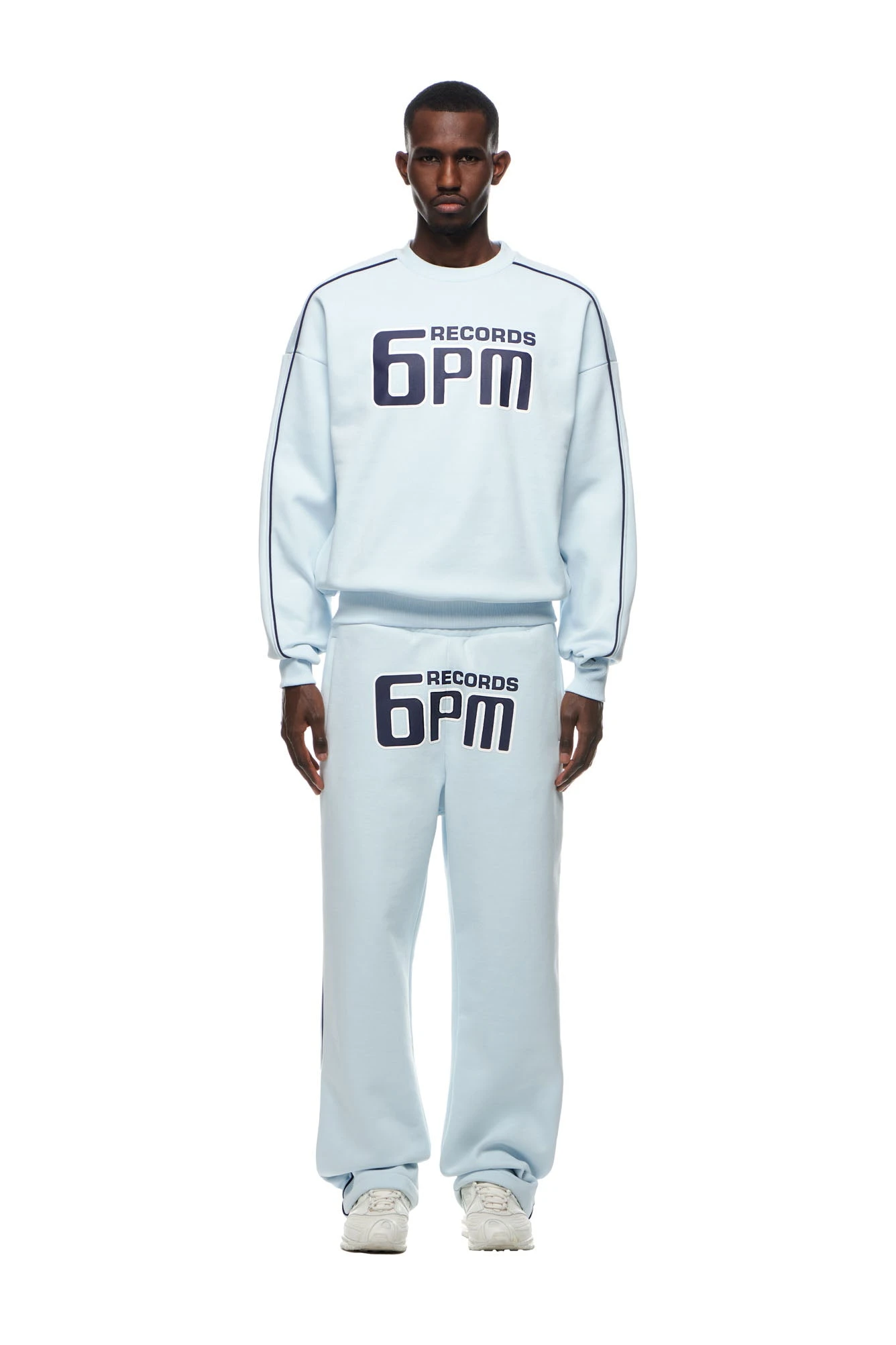 RECORDS CREWNECK ICE BLUE(Records Crewneck Ice Blue) 1 RECORDS CREWNECK ICE BLUE(Records Crewneck Ice Blue)