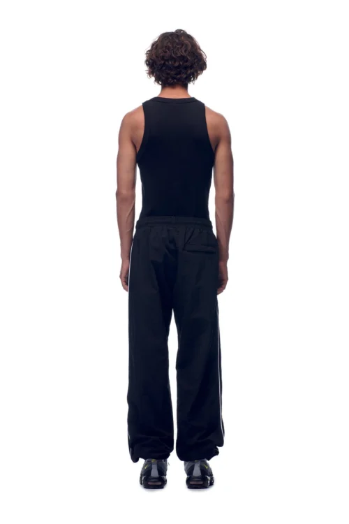 NH NYLON TRACKPANTS BLACK(Nylon Trackpants Black) -Simple Daily Wear Store 2673x4009px 6pm 0024 20230530 6PM ECOM Look 28 0974