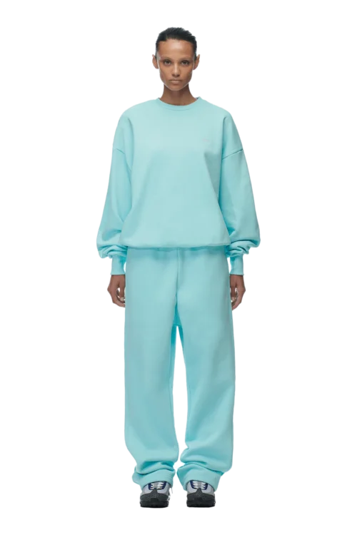 CREWNECK TURQUOISE(Crewneck Turquoise) 11 CREWNECK TURQUOISE(Crewneck Turquoise) -Simple Daily Wear Store 2673x4009px 0113 6PM ECOM Look 50 0840 min 52facb0a f850 40ed 89be 24443f53480c