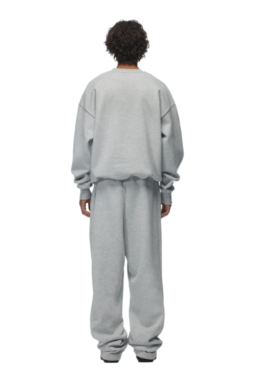 CREWNECK GREY MELANGE(Crewneck Grey Melange) -Simple Daily Wear Store 2673x4009px 0147 6PM ECOM Look 38 0666 min