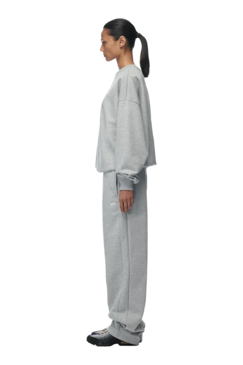 CREWNECK GREY MELANGE(Crewneck Grey Melange) -Simple Daily Wear Store 2673x4009px 0154 6PM ECOM Look 36 0629 min