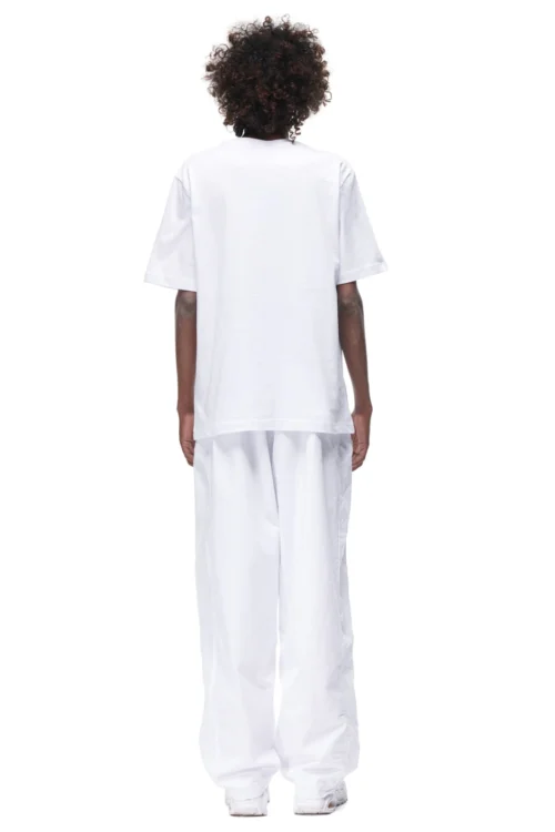 PLAY T-SHIRT WHITE(T Shirt Logo Mix White) -Simple Daily Wear Store 6PM ECOM Look 01 0080 E