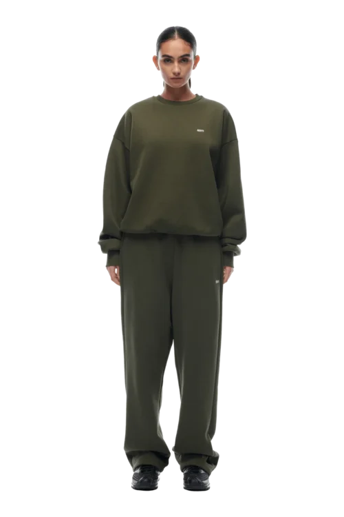 CREWNECK FOREST NIGHT(23n04 1200 416 Crewn) 11 CREWNECK FOREST NIGHT(23n04 1200 416 Crewn) -Simple Daily Wear Store crewneck forest night 4 min